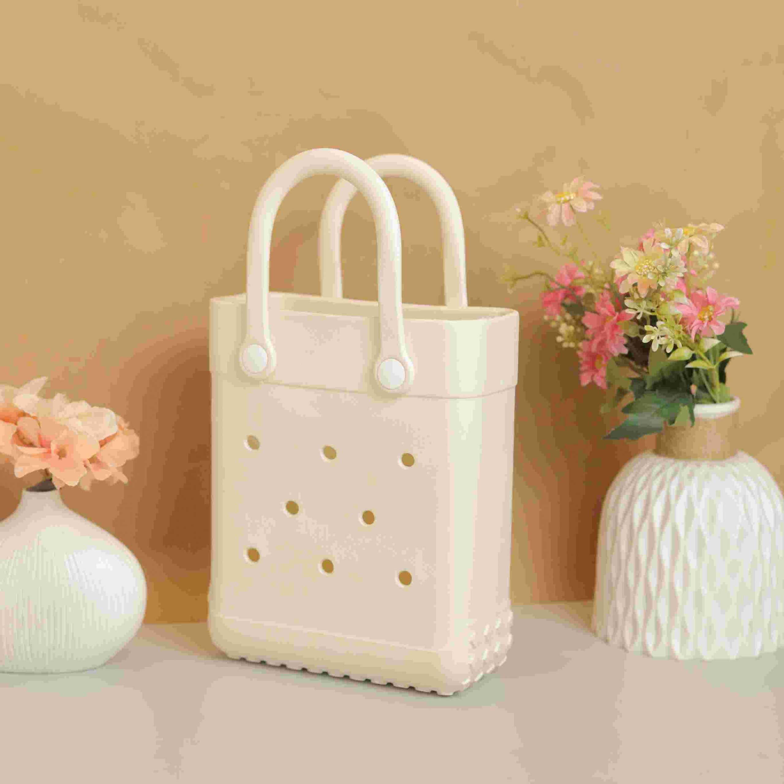 RAJ_1258 Waterproof Silicone Tote Bag Lightweight & Washable 004 ( White ) - Image 1