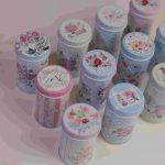 Shabby Chic Floral Tins pack of 12 - Image 2