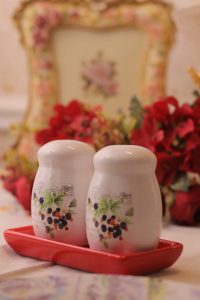 Red Salt and Pepper Shaker - Image 4