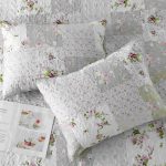 King Size Quilt Set, 3-Piece Lightweight Soft Patchwork Bedspread Coverlet (104x90 inches) Plaid Bedding Set with Pillow Shams, Gray Green Plaid Floral - Image 4
