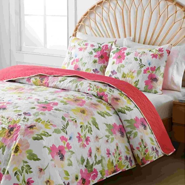 King Quilt Set, 3-Piece Lightweight Soft Bedspread Coverlet (104x90 inches) Rustic Spring Bedding Set with 2 Pillow Shams, Hot Pink Rose Red Flower