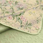 King Size Quilt Set, 3-Piece Lightweight Soft Bedspread Coverlet (104x90 in) with 2 Pillow Shams (20x36 in) for All Season, Light green with leaf - Image 3