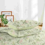 King Size Quilt Set, 3-Piece Lightweight Soft Bedspread Coverlet (104x90 in) with 2 Pillow Shams (20x36 in) for All Season, Light green with leaf - Image 4