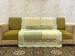 Classy Contemporary Floral Green Quilted Sofa Cover/ Sujni � 137