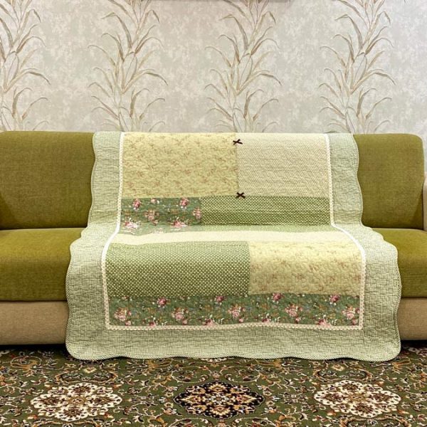 Classy Contemporary Floral Green Quilted Sofa Cover/ Sujni � 137
