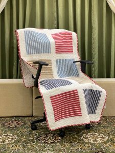 Classy Contemporary Patterned Checkered Red Quilted Chair Cover/ Sujni