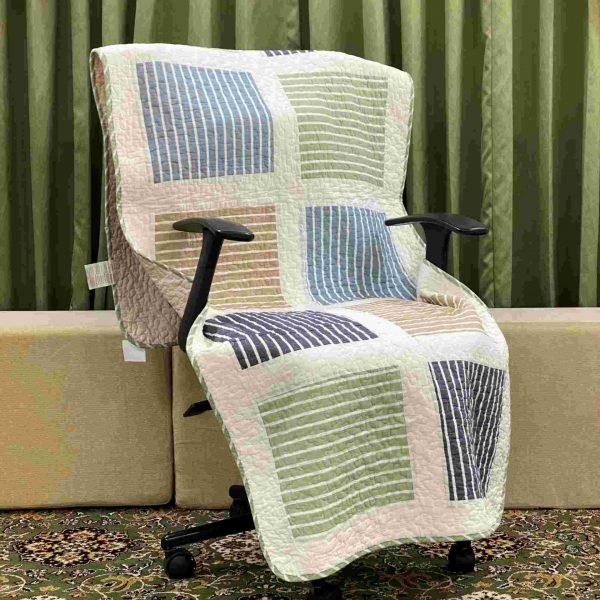 Classy Contemporary Patterned Checkered Green Quilted Chair Cover/ Sujni