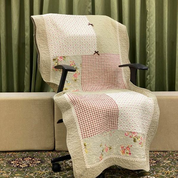 Classy Contemporary Floral Light Brown Quilted Chair Cover/ Sujni � 136-A