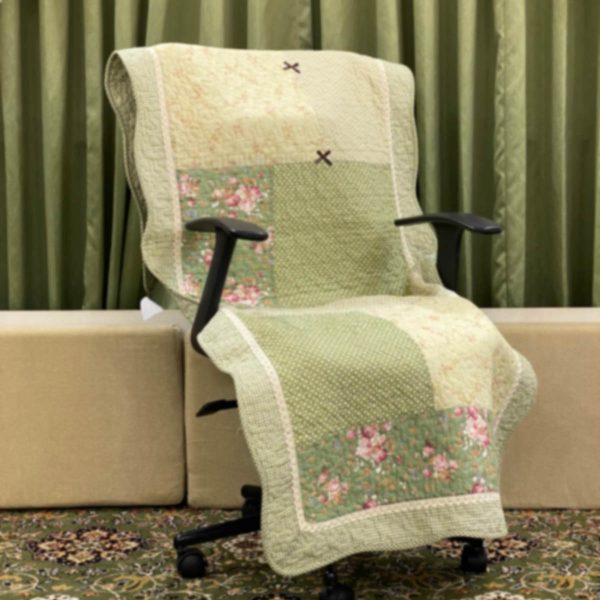 Classy Contemporary Floral Green Quilted Chair Cover/ Sujni � 137-A