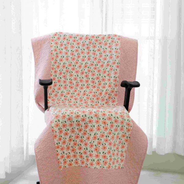 Floral pink quilted chair sujni