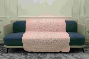 Baby pink with daisy quilted sofa sujni