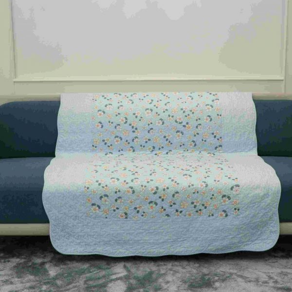 Sky Blue daisies quilted sofa sujni