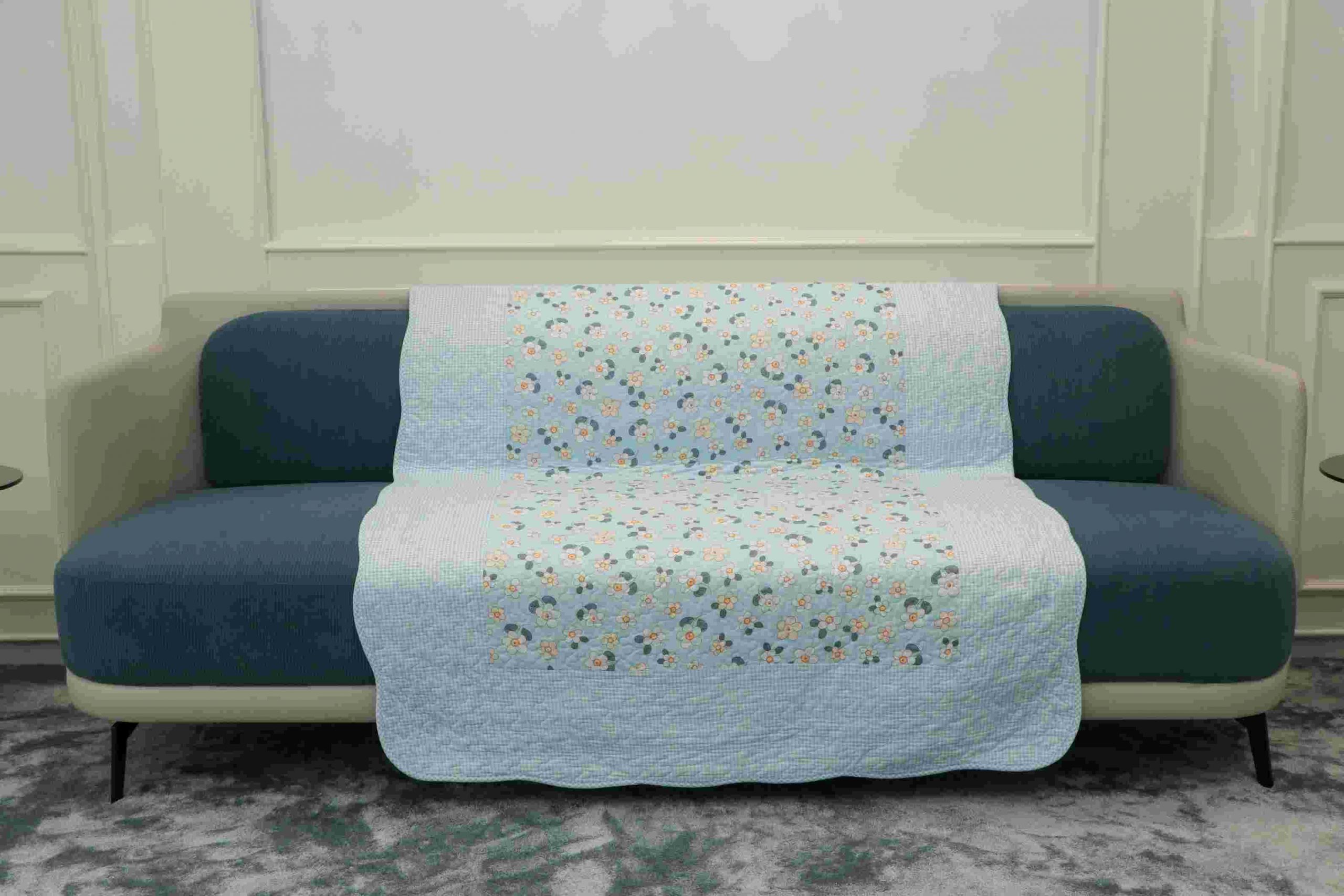 IMG_8768 copy Sky Blue daisies quilted sofa sujni - Image 1