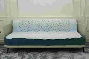 Sky Blue daisies quilted sofa sujni - Image 3