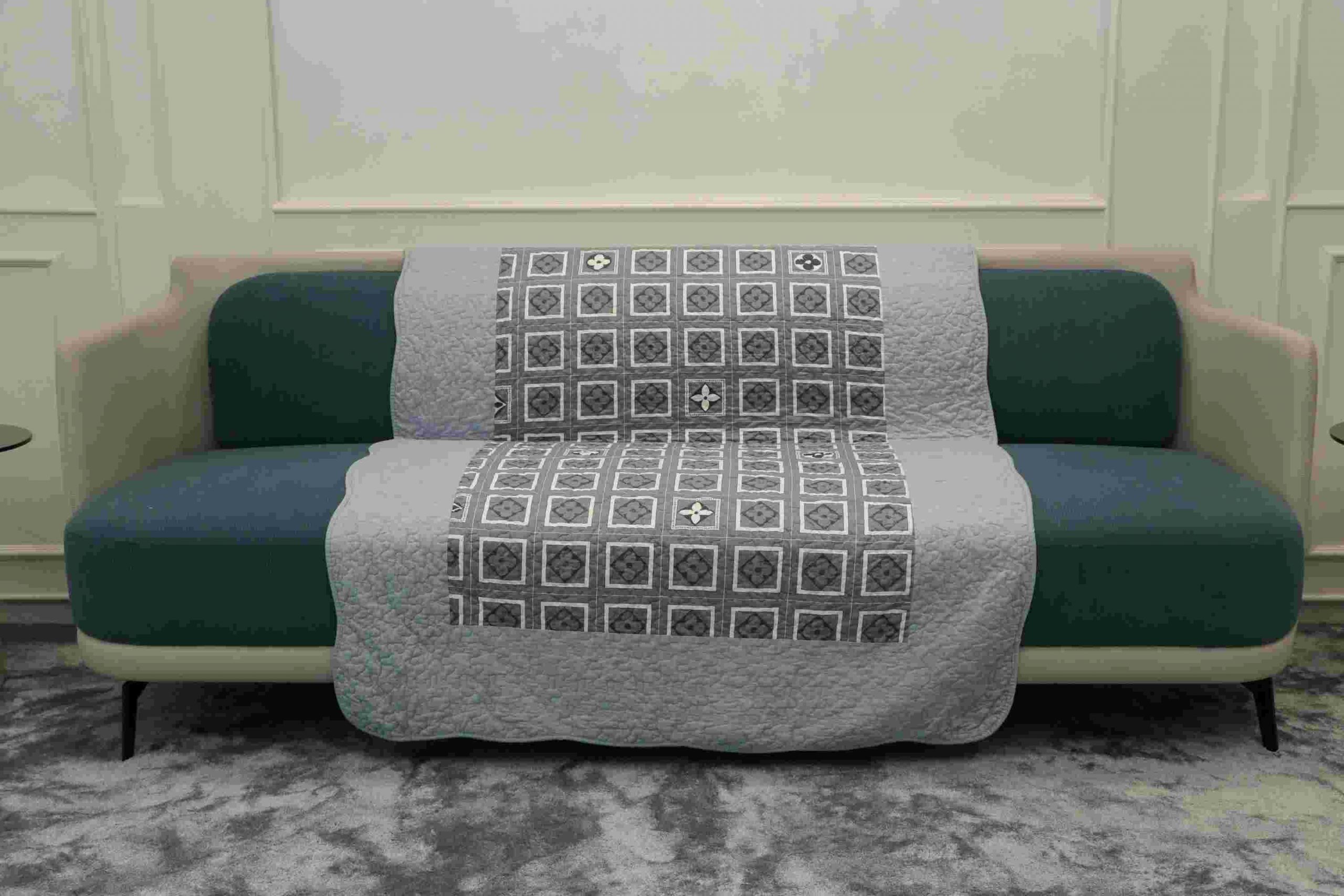 IMG_8795 copy Blue check square sofa sujni - Image 1